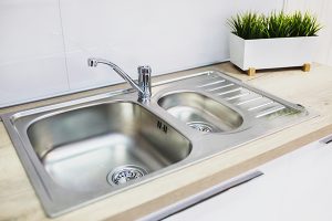 Zuhne Modena 28-Inch Undermount Sink
